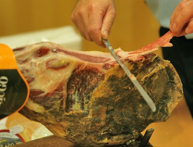 Dos extremeños participan este domingo en el I Concurso Nacional de Cortadores de Jamón de Valdepeñas
