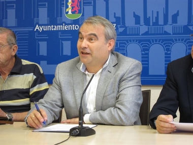 Fragoso pide a Vara que también sea 