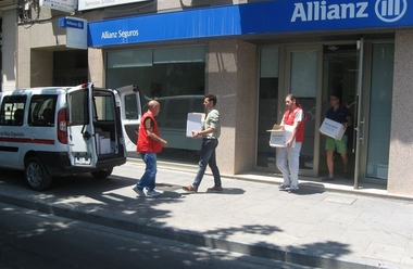 Allianz reúne 1.783 kilos de alimentos en Extremadura en una campaña solidaria destinados a los bancos de alimentos
