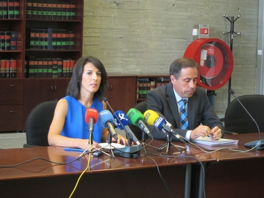 La Junta espera que Méndez de Vigo tenga interés en 'llegar a un acuerdo' que 'paralice el calendario' de la Lomce