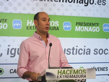 El PP de Extremadura pide la dimisión del presidente de la Diputación de Badajoz por el 'caso vacunas'