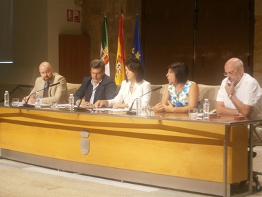 La Fiscalía audita el 90% restante de las subvenciones concedidas en 2011 para el Plan de Formación en Extremadura