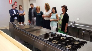 La Junta defiende el impulso de la formación y la innovación en la Escuela Superior de Hostelería de Extremadura