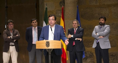 Vara prevé que Extremadura llegue a fin de año con 'cerca de 4.000 millones de deuda'