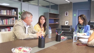 La Junta de Extremadura se compromete a construir el nuevo colegio de Ruecas (Badajoz)