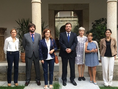 La presidenta de la FAPE, dos periodistas extremeñas y varios profesores integran el Comité de Expertos en Publicidad