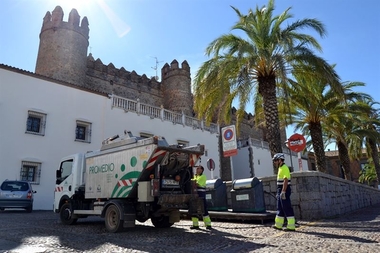 Promedio refuerza la recogida de residuos durante la Feria Ganadera de Zafra (Badajoz) con 200 contenedores