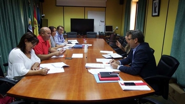La Junta y los agentes sociales y económicos consensúan las primeras líneas de la Estrategia de Empleo hasta 2019