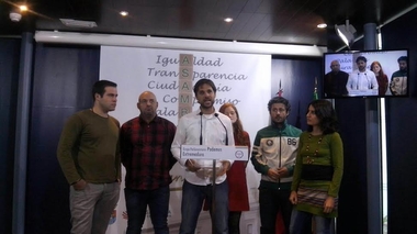 Podemos asegura que los votantes del PSOE suspenderían a Vara en sus cien días de Gobierno 
