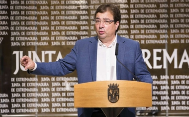 Fernández Vara asegura que en los primeros 100 días de Gobierno ha cumplido con el 45,6 % de la Agenda del Cambio 