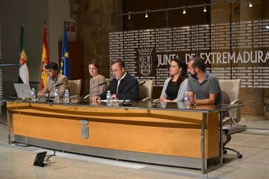 El Proyecto 'HandPas' muestra la excelencia investigadora extremeña en arte rupestre con colaboración internacional