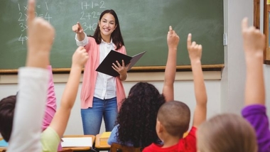 Educación publica la adjudicación definitiva del concurso de traslados para 423 docentes del Cuerpo de Maestros