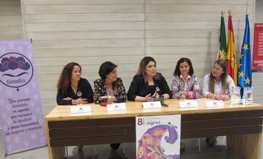 Constituida la Federación de Asociaciones de Mujeres Feministas de Extremadura