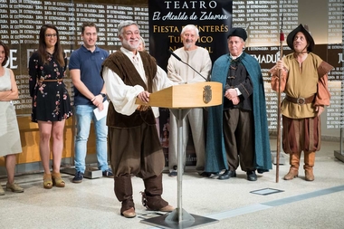 La representación de El alcalde de Zalamea llega a su vigesimosexta edición con la declaración como Fiesta de Interés Turístico Nacional