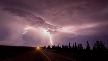 El Centro de Urgencias y Emergencias 112 de Extremadura informa sobre la activación de alerta amarilla por lluvias y tormentas